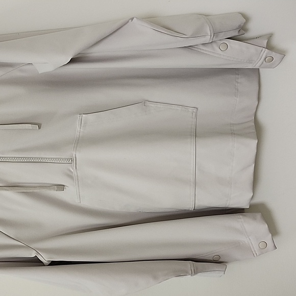 Athleta Women's  Glacier Handkerchief Poncho Hoody oversized Outdoor  XS - Picture 8 of 17